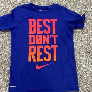 Nike Dri Fit M